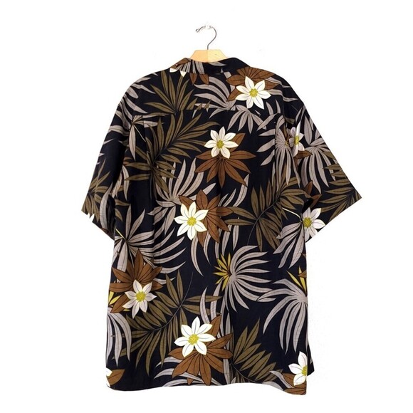 NEW Tommy Bahama 100% Silk Textured Short Sleeve Resort Button Down Green Floral - Picture 7 of 9